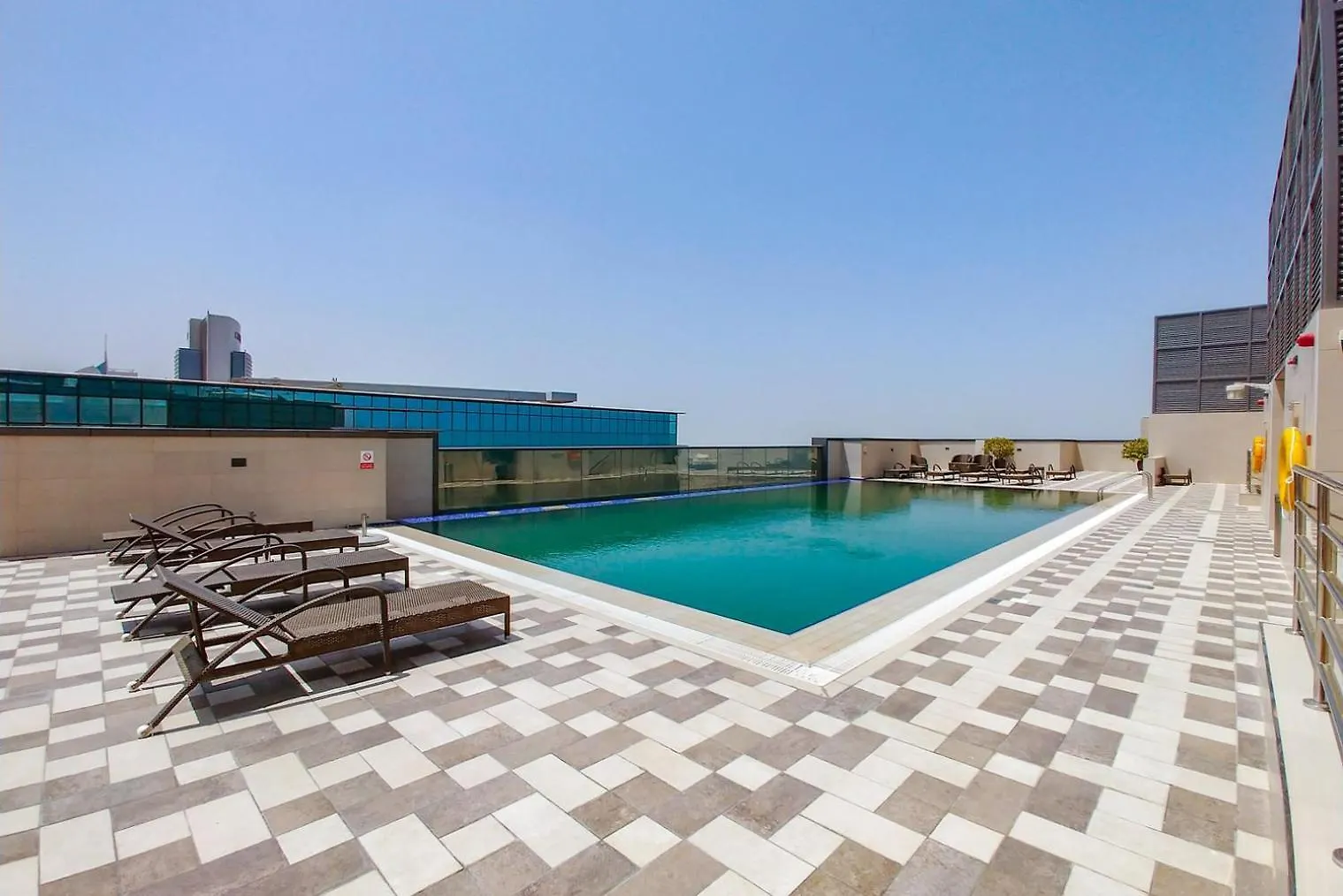 Blueground Sheikh Zayed Rd Pool Gym Dxb-143 Apartment Dubai 0*,
